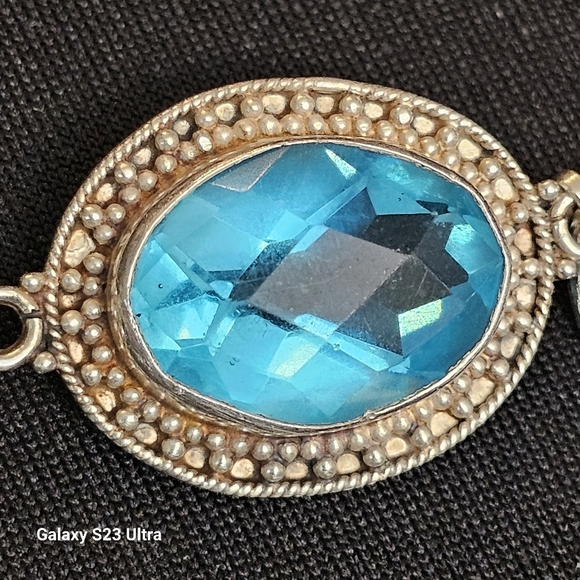 Oval Blue Topaz Cut Stones & Silver Bracelet With Adjustable 'S' Clasp  Size 7.5 - Picture 6 of 6